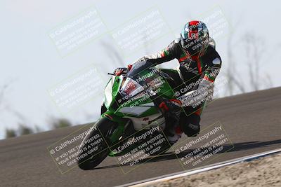 media/Nov-02-2025-Lets Ride (Sun) [[f7a3caa734]]/B Group/1120am (Turn 2 Inside)/